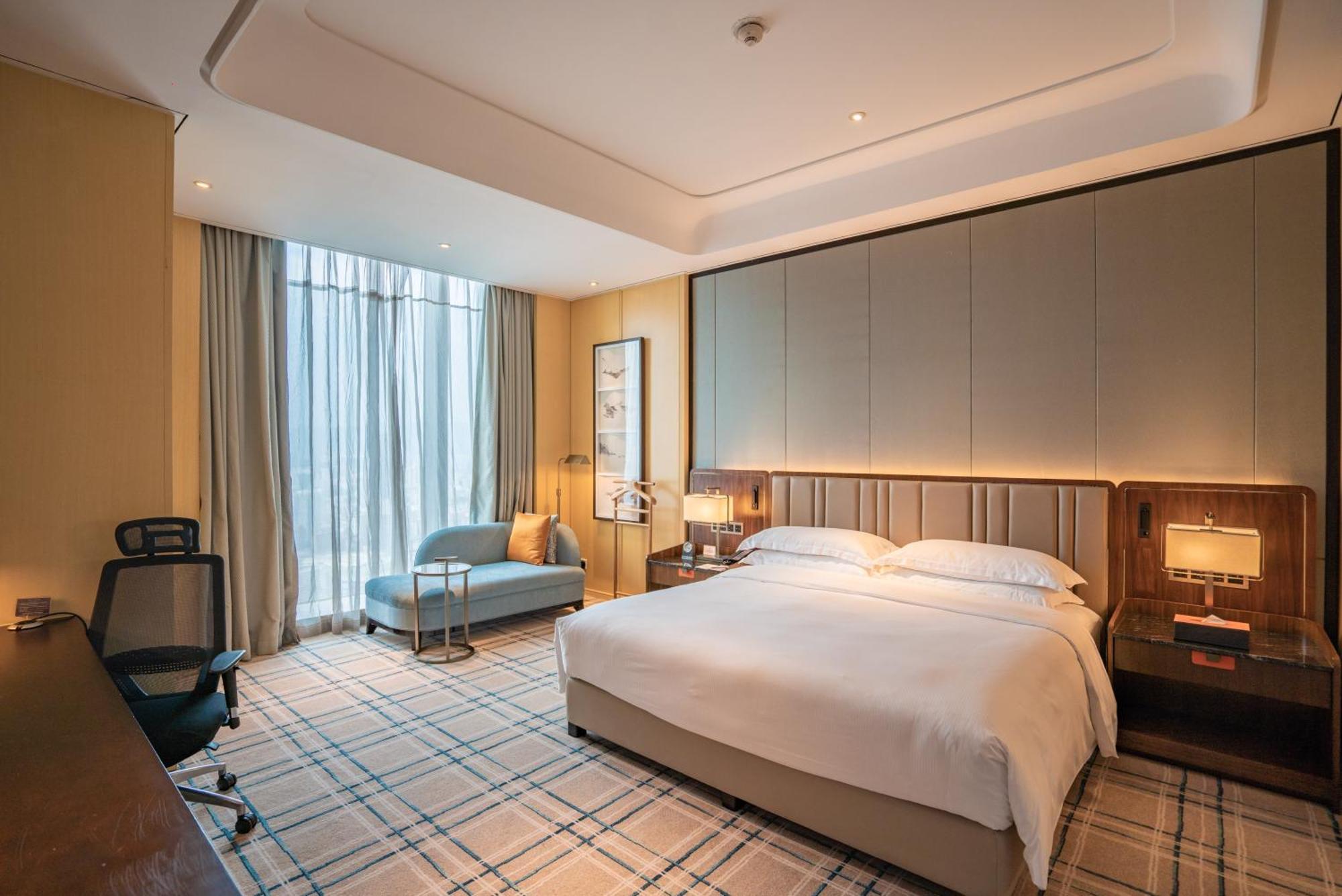 Hilton Fuzhou Hotel Фучжоу Екстериор снимка