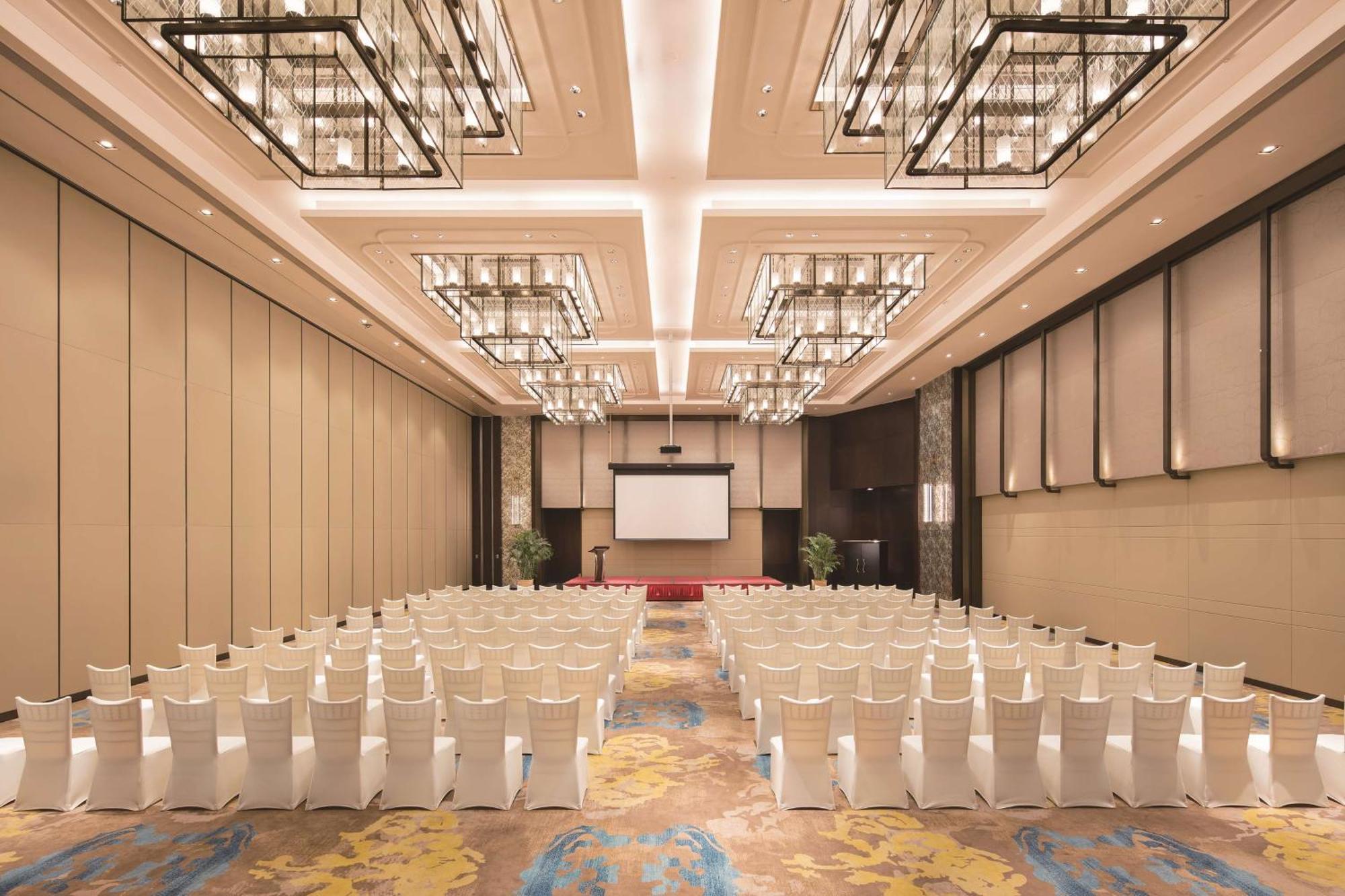 Hilton Fuzhou Hotel Фучжоу Екстериор снимка